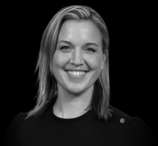 Carrie Zalewski